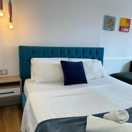Tirana Elegant Apartment Kültér fotó